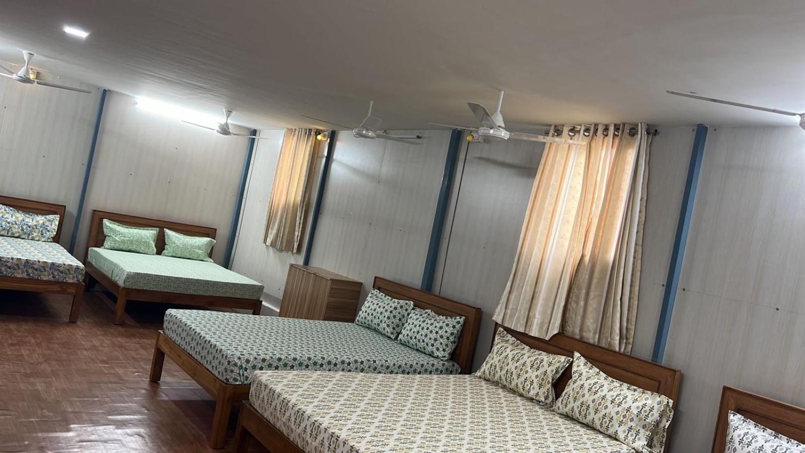 Raja Residency Hotel Alandurai Exterior photo