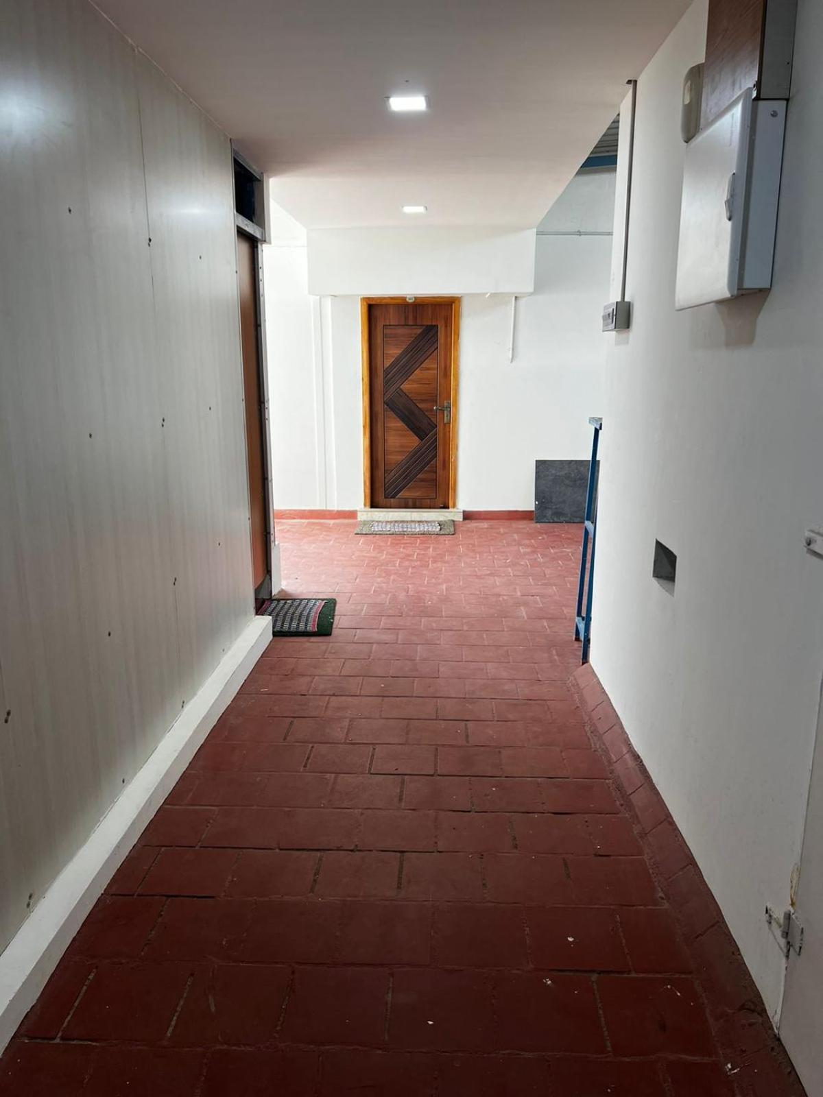 Raja Residency Hotel Alandurai Exterior photo